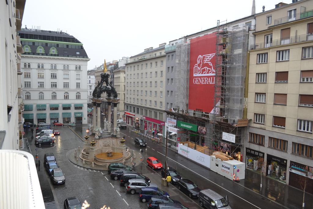 Goldfisch Apartment Hoher Markt Виена Екстериор снимка